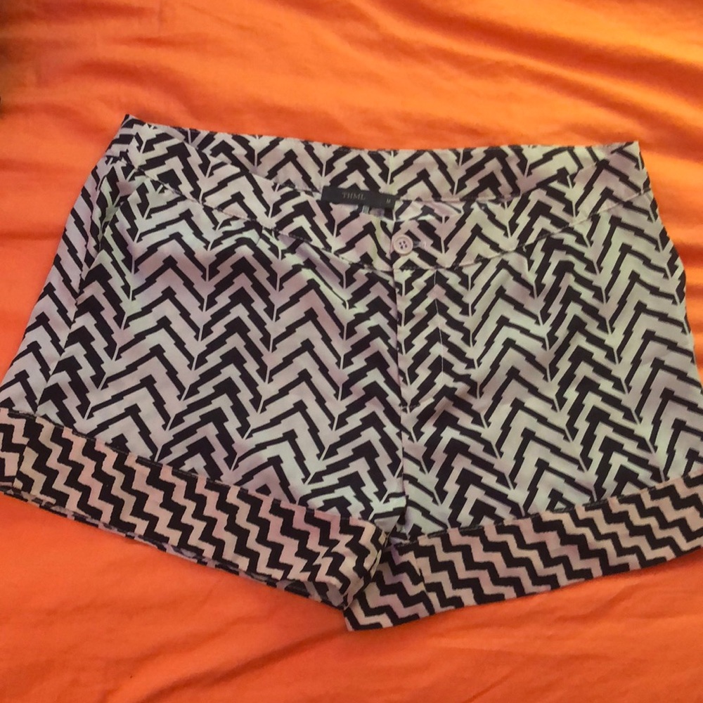 THML SHORTS